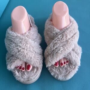 Steve MADDEN NYC Women's Shoes Fuzz Fur Open Toe Slip On Slippers Pink Size 9